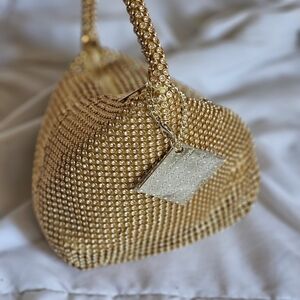 Gold Banquet Bagette